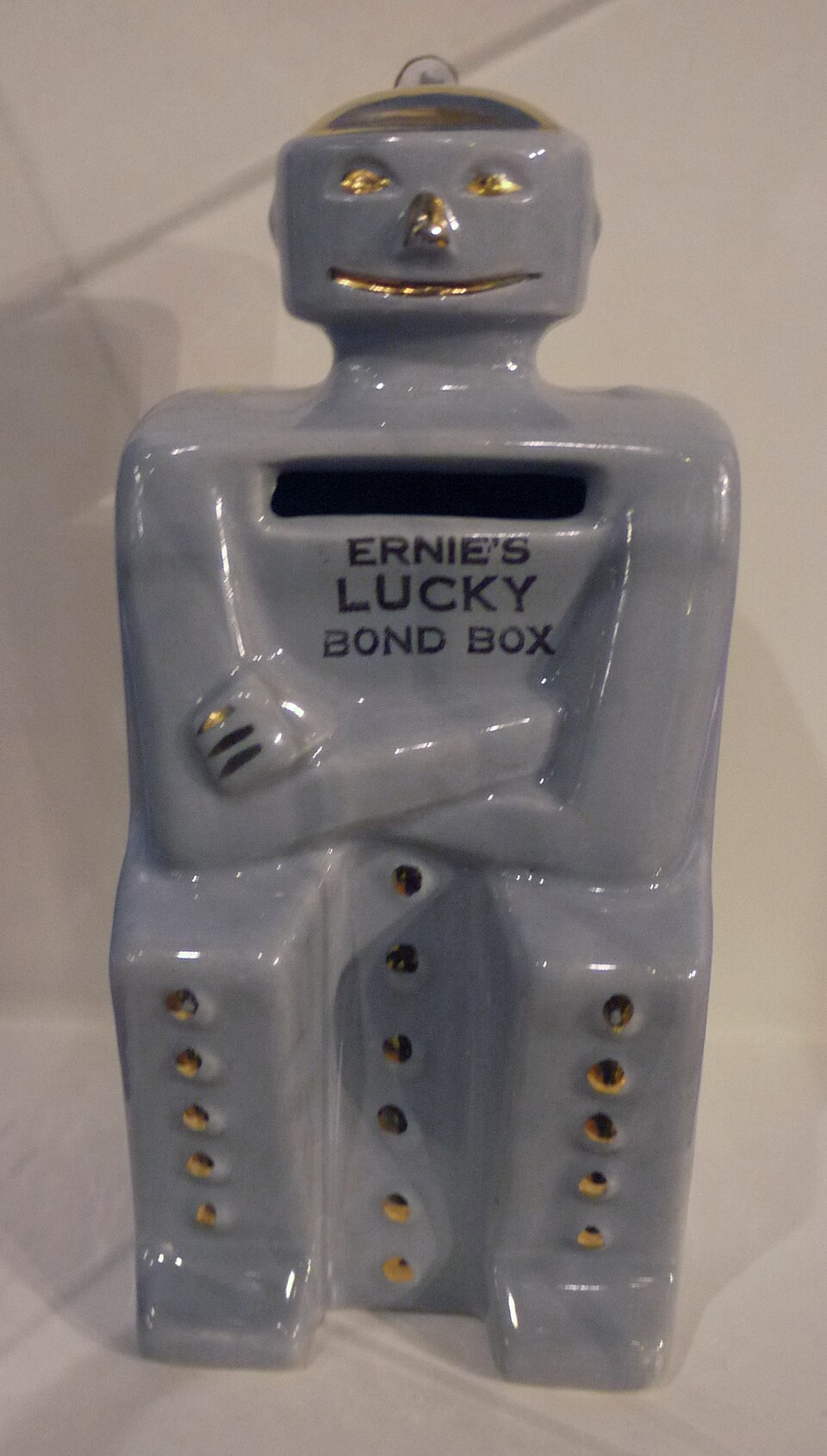 Premium Bonds vs. Savings: Is the Tax-Free Lure Enough?